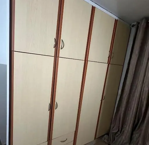 Sandras Studio Near Airport