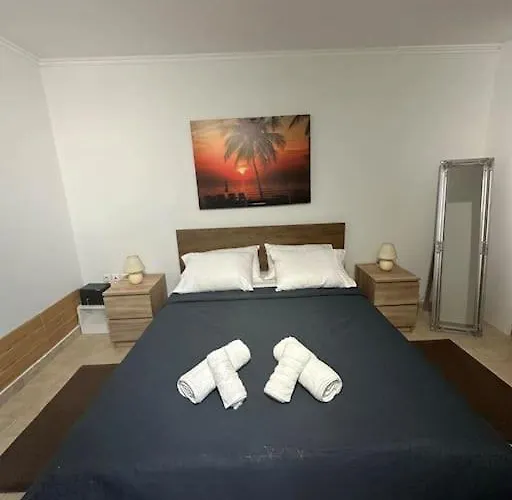 Sandras Studio Near Airport